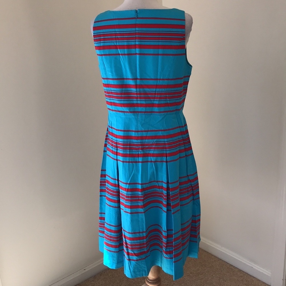 Talbots SZ 12,vibrant blue combo pleated boat neck cotton dress. - Picture 3 of 8